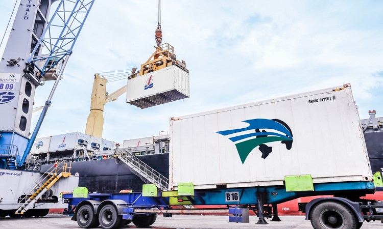 AIR FREIGHT